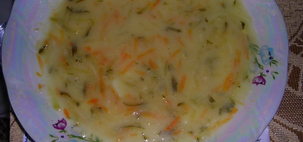 Zupa ogórkowa (autor: anamorphosee)