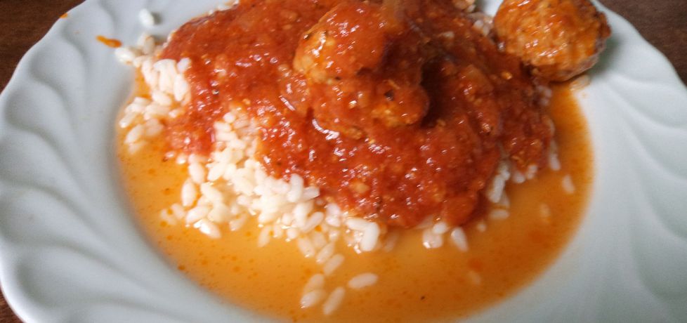 Ryż z pulpecikami w sosie pomidorowym (autor: waclaw ...