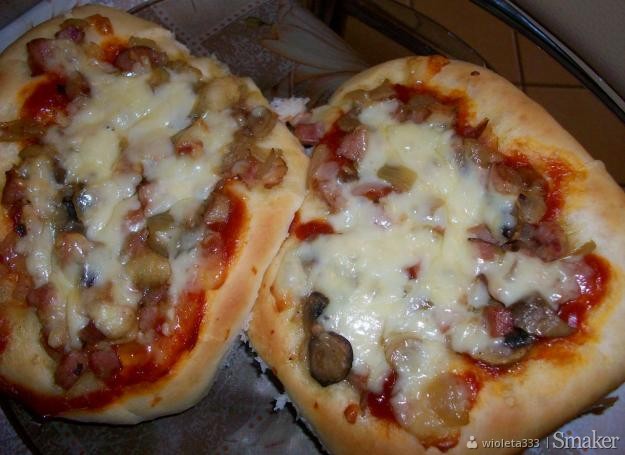 Mini pizza domowa