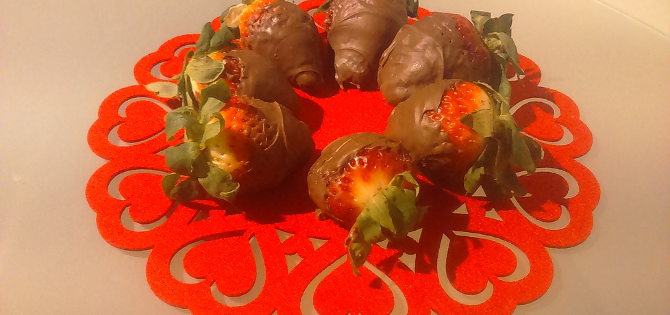 Walentynkowe truskawki w mlecznej czekoladzie (autor: madzik239 ...
