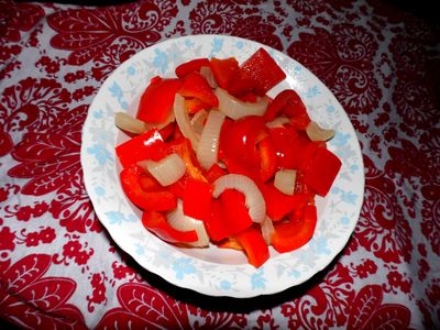 Papryka marynowana z cebulą