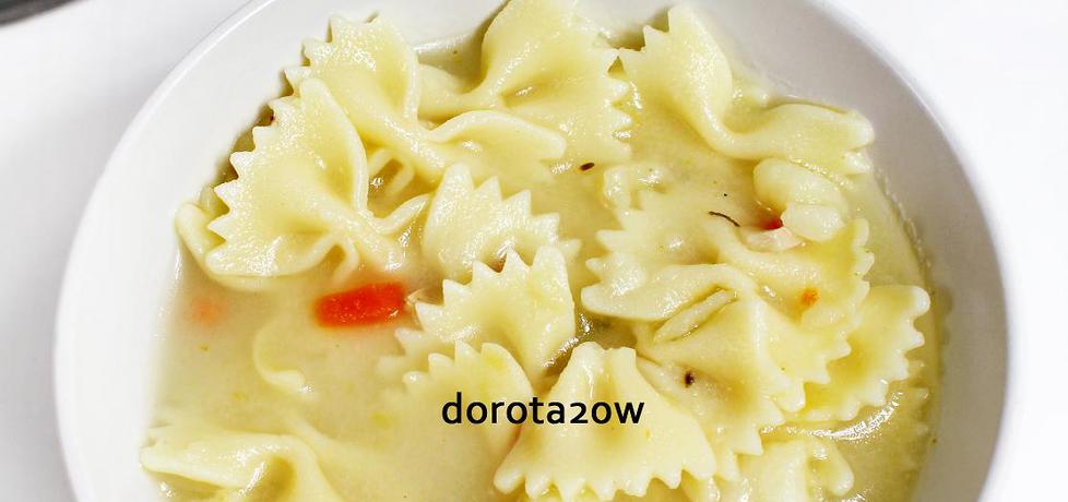 Wegańska zupa ogórkowa (autor: dorota20w)
