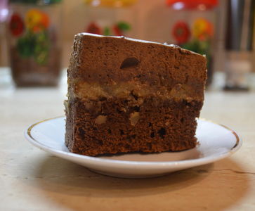 Ciasto czekoladowe z orzechami i czekoladowo