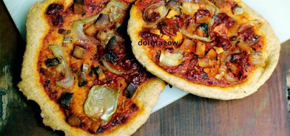 Mini pizze z mięsemi cebulką (autor: dorota20w)