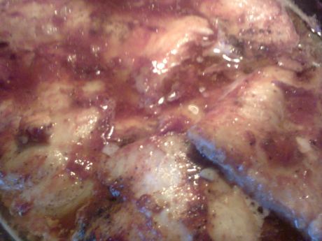 Ryba pieczona w sosie pomidorowym przepis