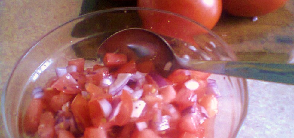 Sałatka z pomidorów (autor: karina)
