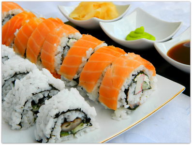 Sushi uramaki