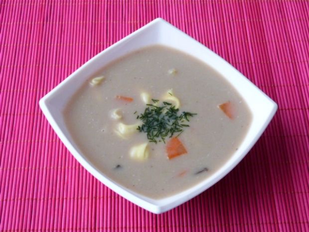Przepis  zupa z suszonych grzybów z tortellini przepis