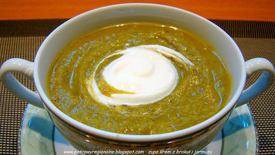 Zupa krem z brokuł i jarmużu