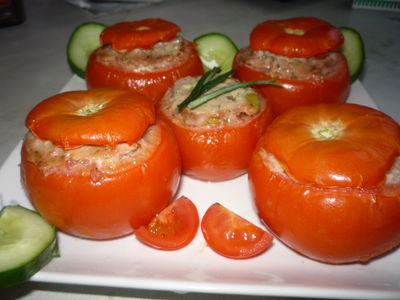 Mielone w pomidorach z oliwkami i serem feta