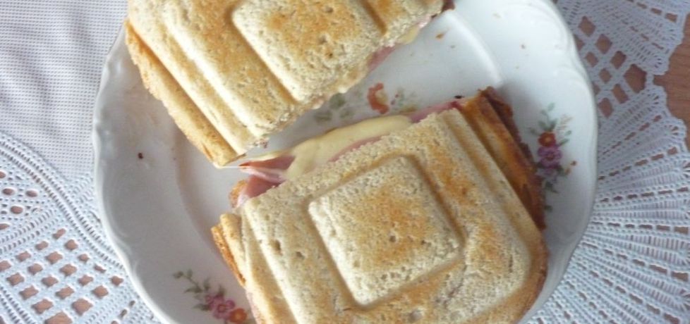 Sandwiche z mielonką (autor: pioge7)