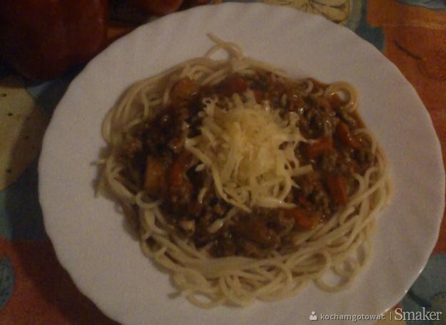 Spaghetti'ala bolognese