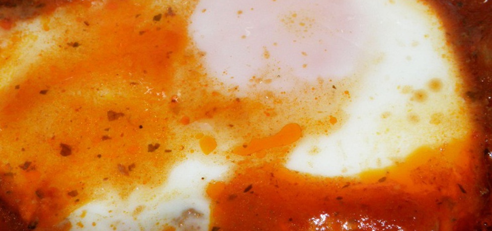 Jajka sadzone w duszonych pomidorach (autor: habibi ...