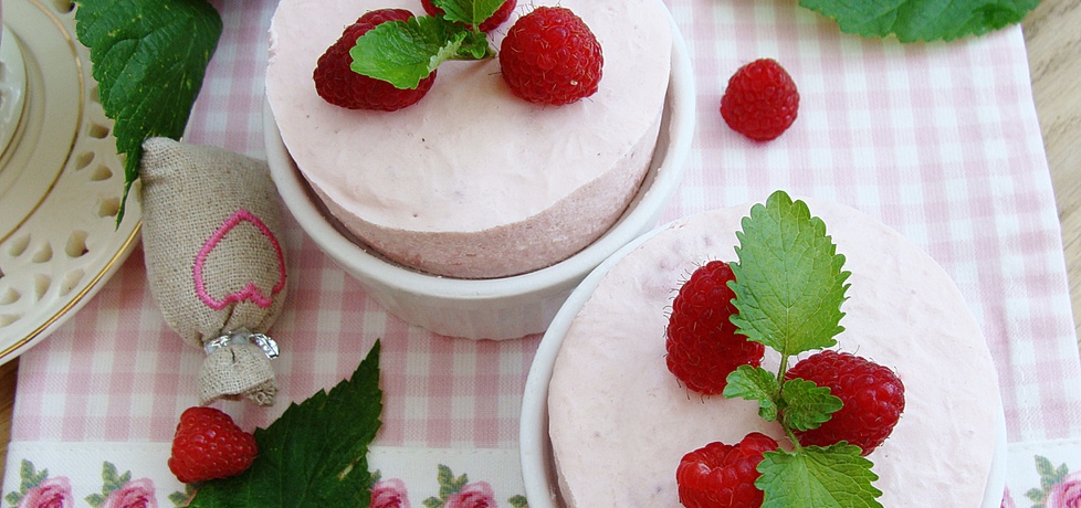 Parfait jogurtowe z malinami (autor: 2milutka)