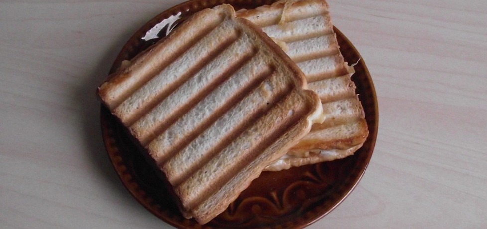 Grillowane tosty z dodatkiem kiszonego ogórka (autor: konczi ...