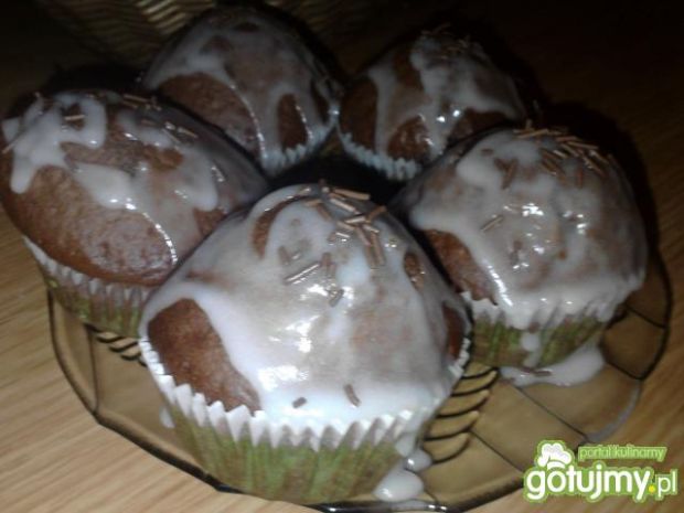 Przepis  muffiny czekoladowe z dżemem przepis