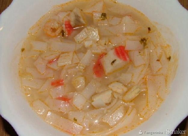 Szybka ostra zupa rybna po tajsku :d