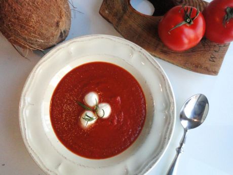Przepis  zupa krem pomidorowo-kokosowa przepis