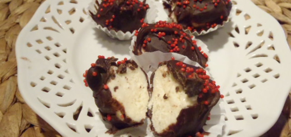 Trufle w gorzkiej czekoladzie (autor: magula)