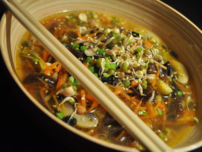 Pikantna zupa w stylu azjatyckim
