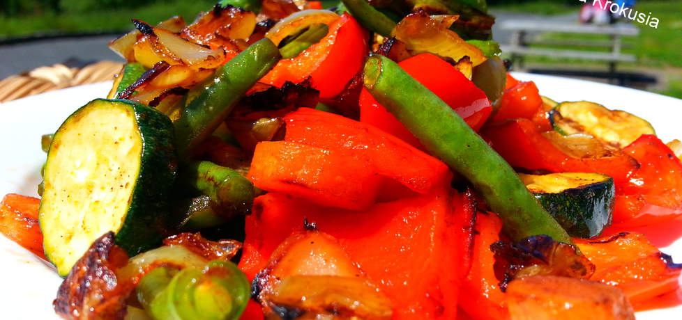 Warzywa z grilla w sosie sojowym (autor: krokus)