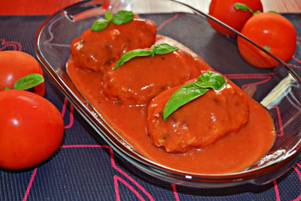Przepis  włoskie kotlety w sosie pomidorowym przepis