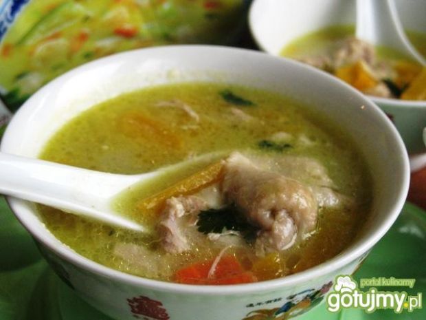 Przepis  tajska zupa niby z torebki przepis