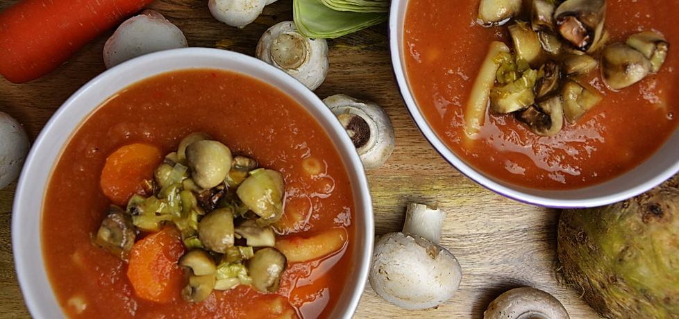 Zupa krem z kapusty i pomidorów (autor: rng