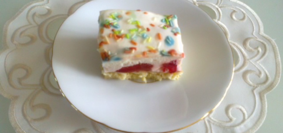 Piankowe ciasto z truskawkami (autor: megg)