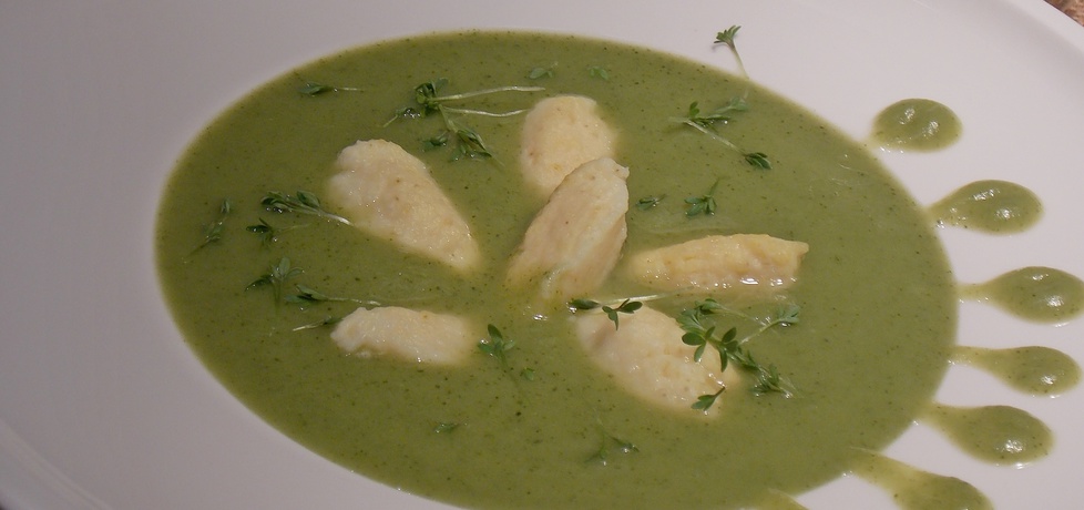 Kremowa zupa brokułowa z jaglanymi kluseczkami (autor: mniam ...