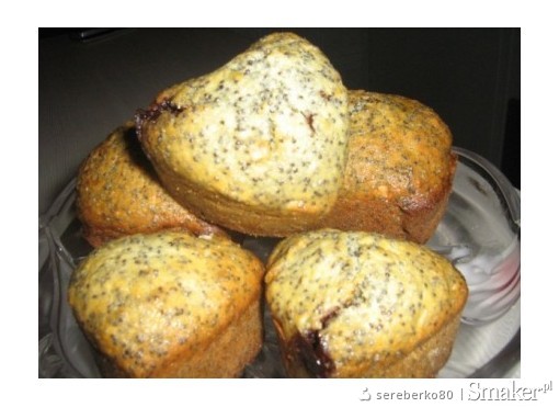 Piaskowe muffiny z czekoladową nutką