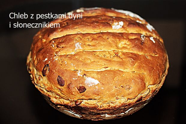 Przepis  chleb z pestkami dyni i słonecznikiem przepis