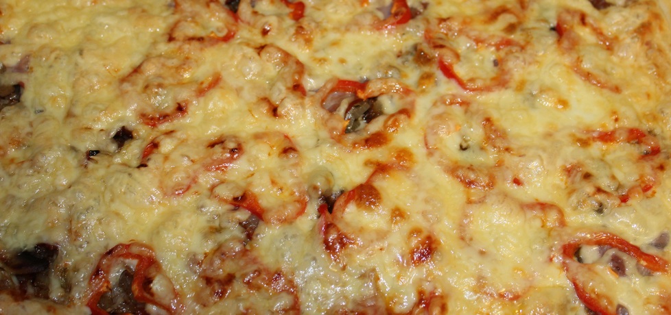 Szybka pizza na cieście francuskim (autor: mama