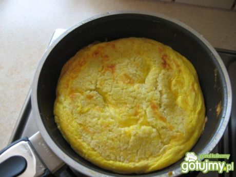Przepis  omlet z kaszą jaglaną na sypko przepis