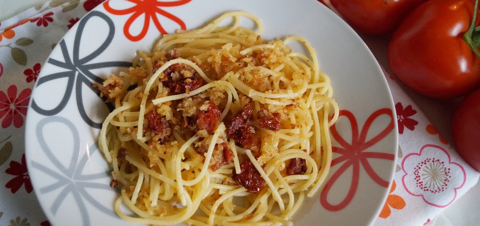 Spaghetti z okruchami chleba (autor: alexm)