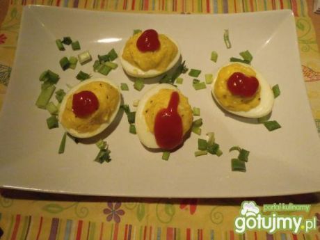 Przepis  jajka z serem feta przepis