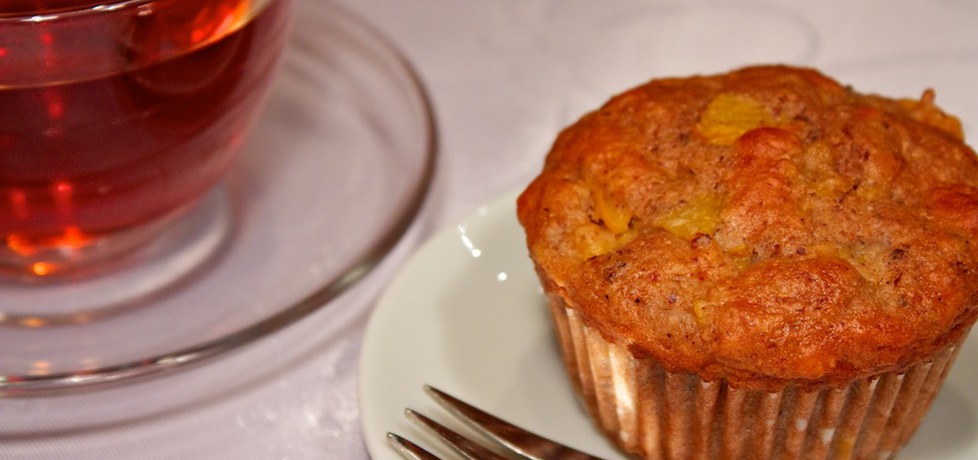 Muffiny korzenne z brzoskwiniami (autor: emeslive ...