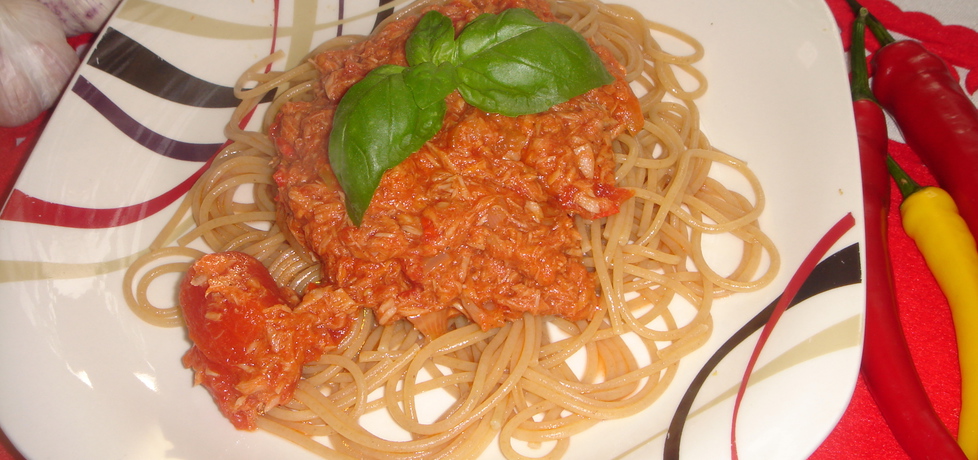 Spaghetti z tuńczykiem (autor: justi2401)