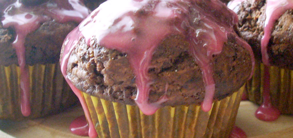 Muffinki czekoladowe z różową pomadą (autor: smacznapyza ...