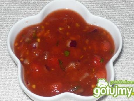 Składniki: salsa pomidorowa. gotujmy.pl