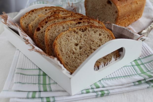 Przepis  żytni chleb z serwatką na zakwasie przepis