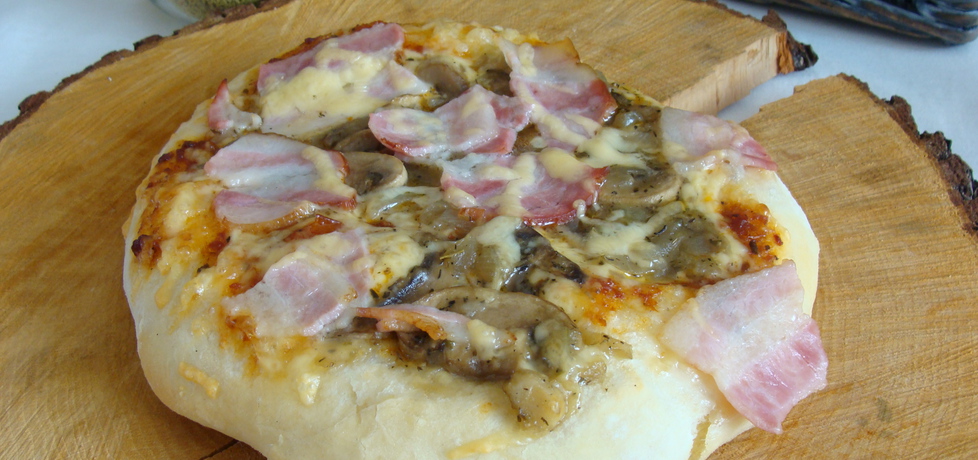 Pizza z bekonem (autor: 2milutka)