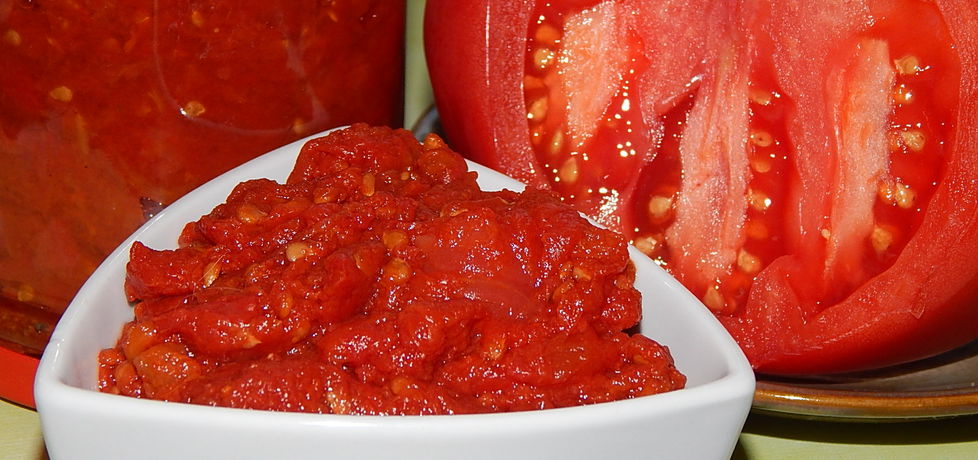 Pomidory duszone i sok
