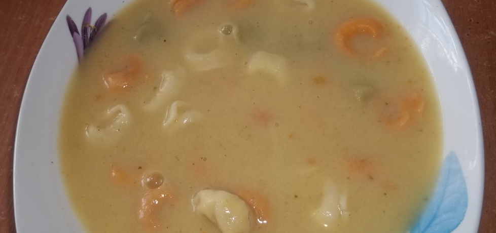 Zupa szparagowa z tortellini (autor: gosia1988)