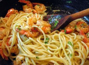 Spaghetti z krewetkami  prosty przepis i składniki