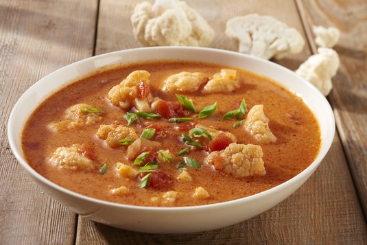 Warzywna zupa z czerwonego curry