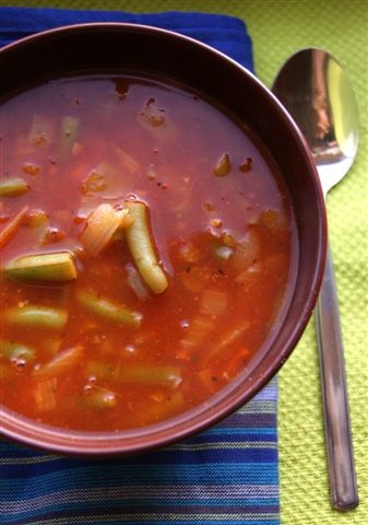 Zupa pomidorowa z zieloną fasolką