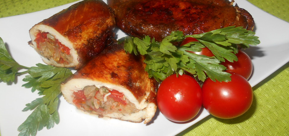 Pierś z kurczaka nadziewana sałatą i pomidorkami (autor: beatris ...