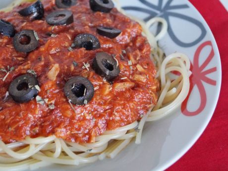 Przepis  spaghetti prawie puttanesca przepis