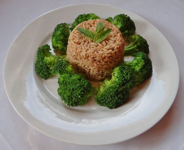 Przepis  brązowy ryż z brokułem przepis